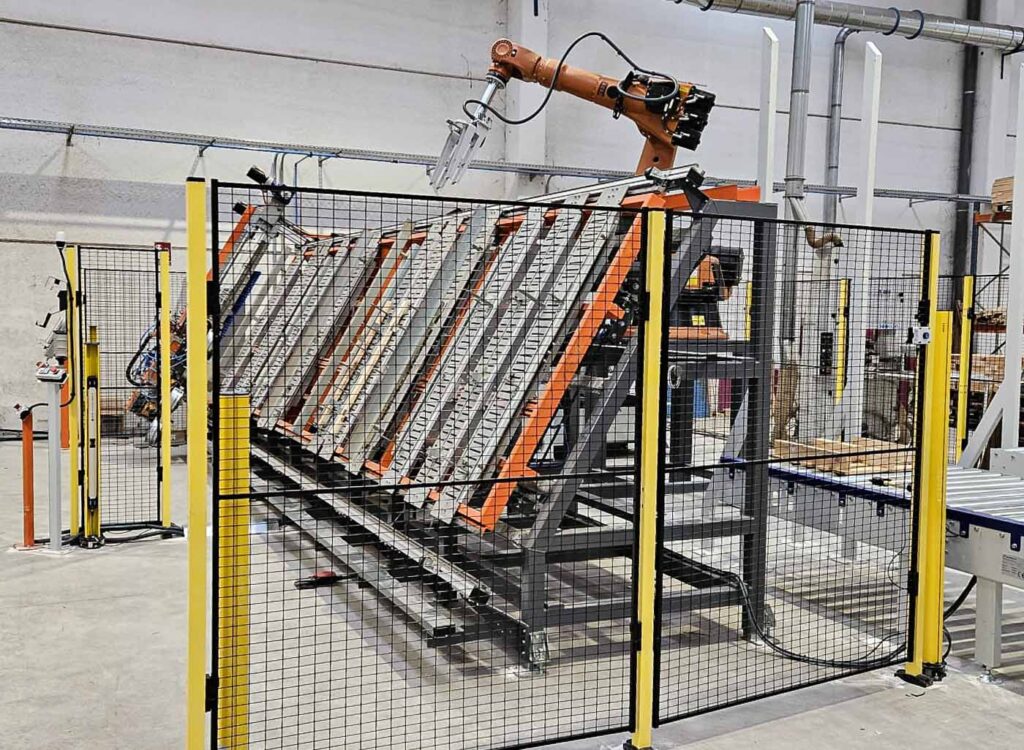 CNC Pallet Nailing Table — Robotic Arm | GWM
