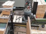 bottoms-feeder-for-wooden-crates-automatic-stitcher-line